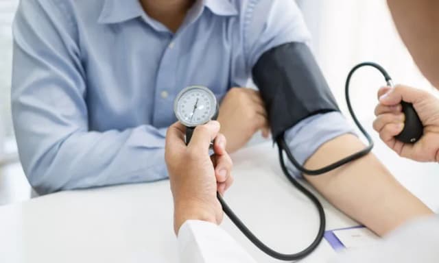 Puls 105 co oznacza? Czy to powód do niepokoju dla zdrowia?