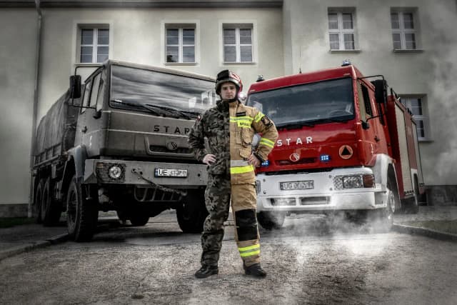 Czy strażak OSP może być powołany do wojska? Zaskakujące fakty i wymagania